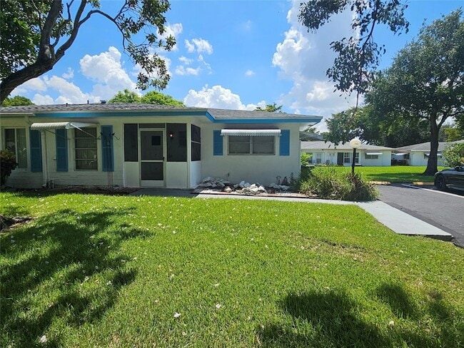 Building Photo - 1140 NW 85th Ave Rental
