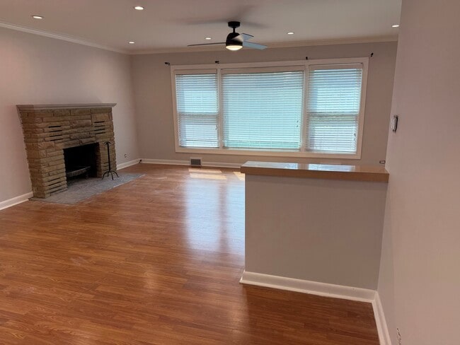 Photo - 1705 S Crescent Ave