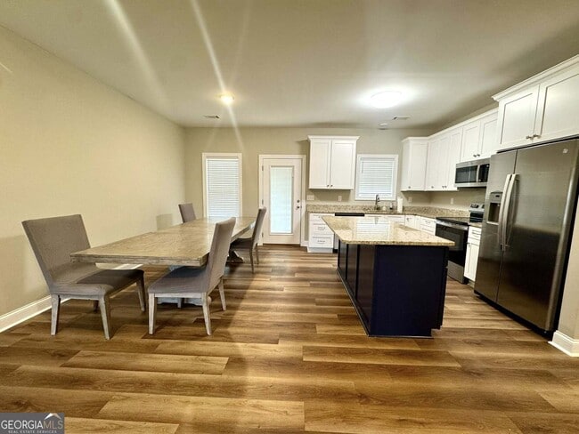 Photo - 613 Shady Grove Church Rd