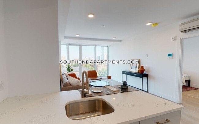 Photo - 1 Newcomb St Unidad 605