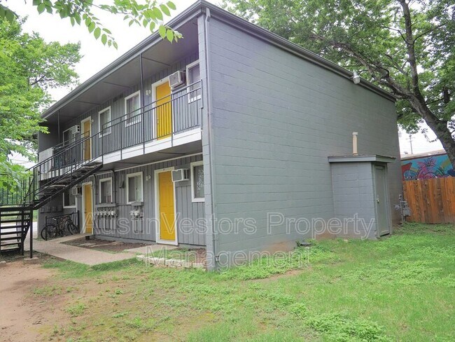 Photo - 901 Springdale Rd Unidad #102