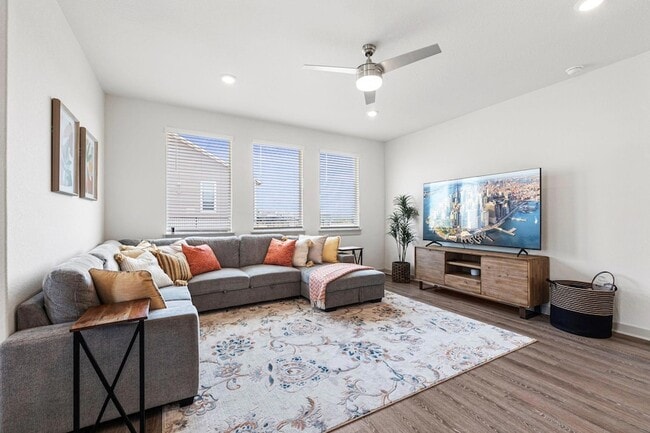 Photo - 201 Merrick Rd