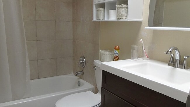 Photo - ALL Utilities Included!