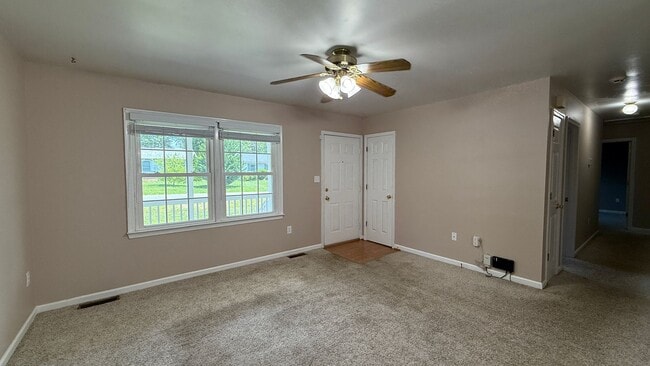 Photo - Three Bedroom Rambler in Fredericksburg
