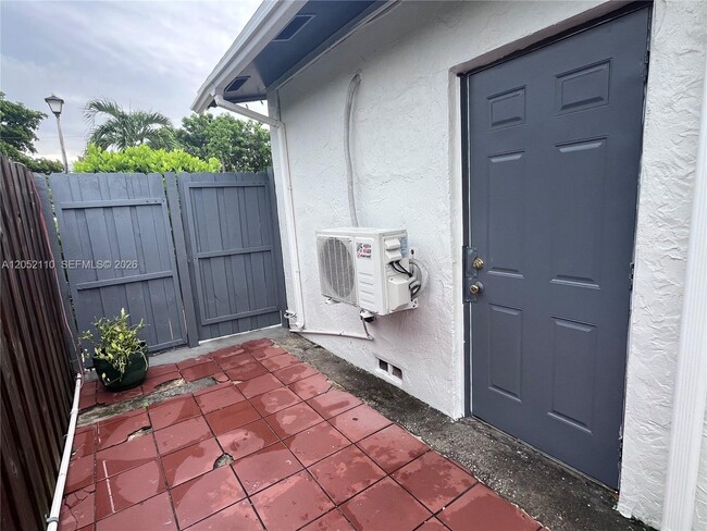 Photo - 13210 SW 80th Street Rd Unit 0