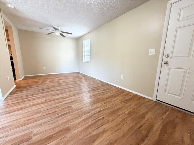 Photo - 129 Camphor Cir Unidad F