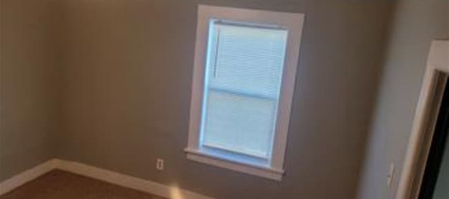 Building Photo - 41 Russell St