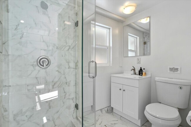 Photo - 5718 Comanche Ave Unit 1