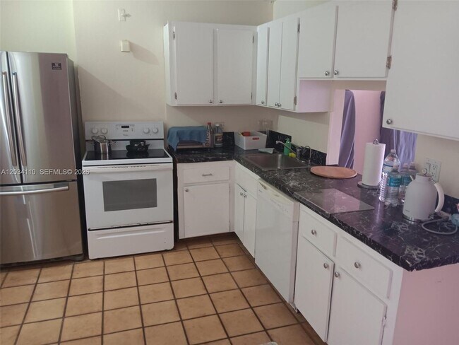 Photo - 3545 NE 166th St Unit 304