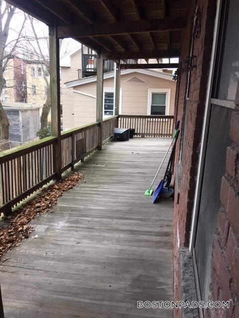 3148 Washington St Unit 3