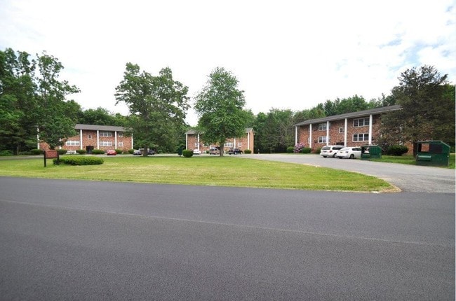 Blue Barns Apartments - Blue Barns Apartments
