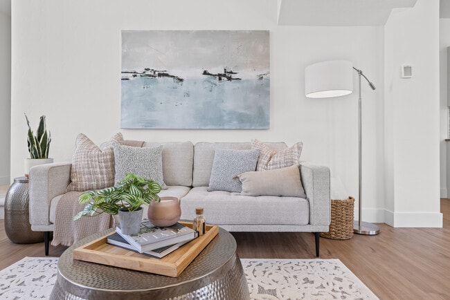 Photo - 495 E Violets Cv Ln