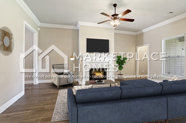 Photo - 462 Lake Breeze Dr
