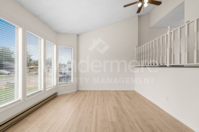 Photo - 3503 E Clover Park Ave
