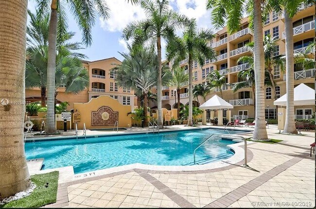 Photo - 3001 NE 185th St Unidad 318