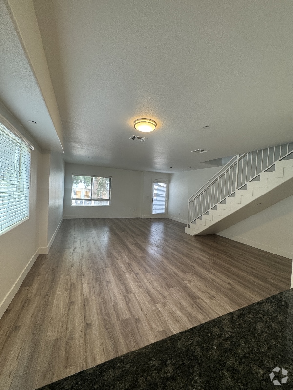 Building Photo - 11312 Huston St Rental