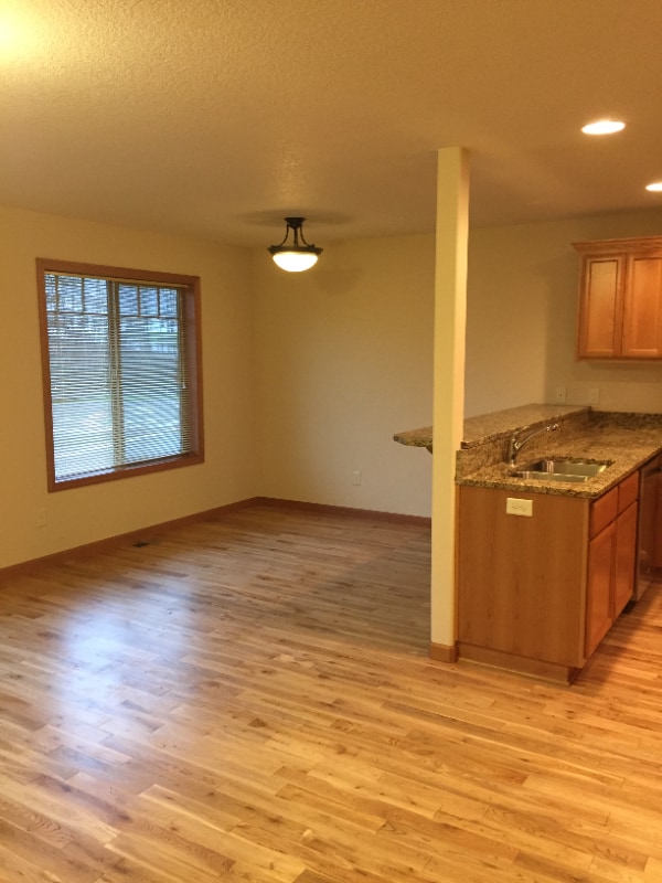 Photo - 1070 Klaskanine Ave Unit 1070