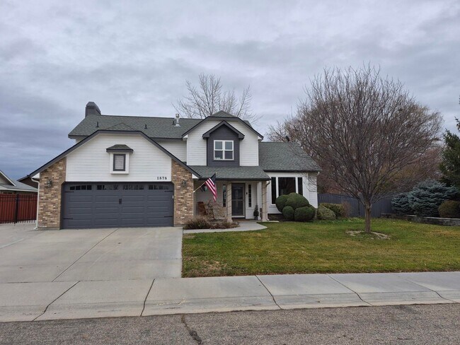 Photo - Beautifully Remodeled Home in Meridian with RV Parking!