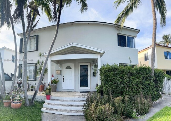 Photo - 655 85th St