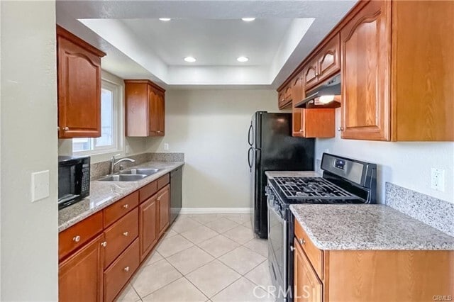 Building Photo - 236 W Escalones Unit C