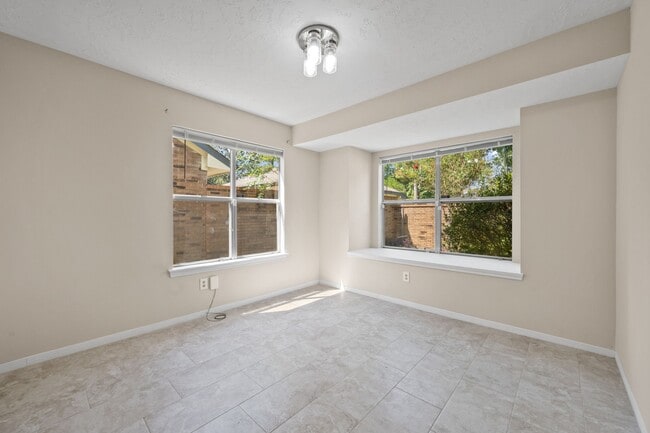 Photo - 3330 Beech Point Dr