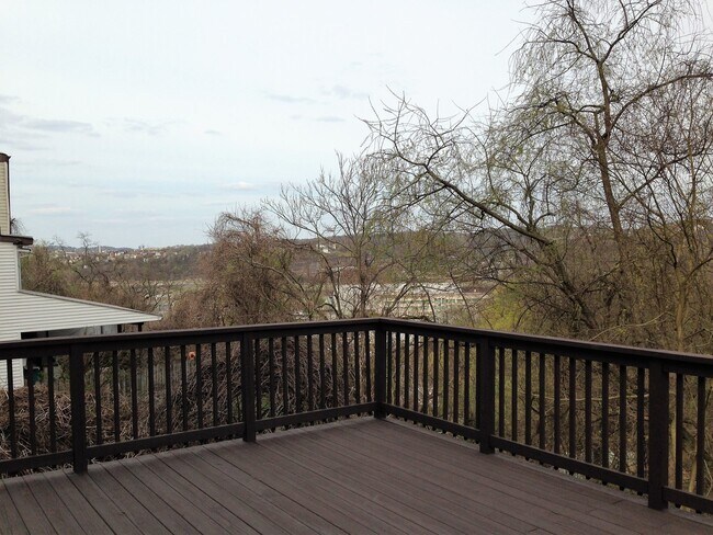 Photo - 3213 Josephine St