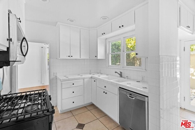 Photo - 6289 Commodore Sloat Dr