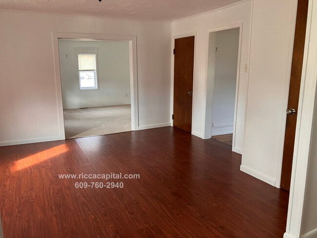 Photo - 685 Egg Harbor Rd