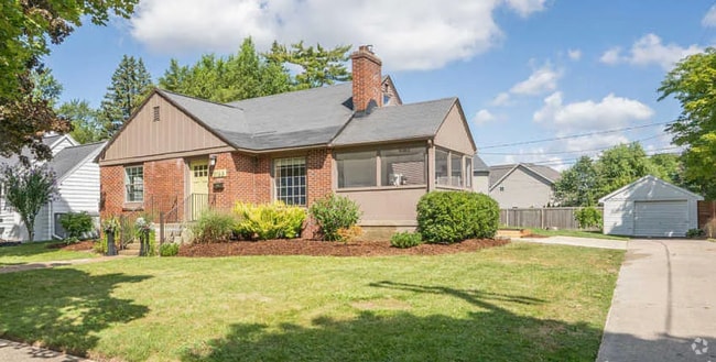 Building Photo - East Grand Rapids Gem: 4-Bedroom, 2-Bath U... Rental
