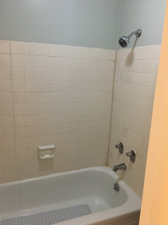 Photo - Greenville, 2/2, 1097SF