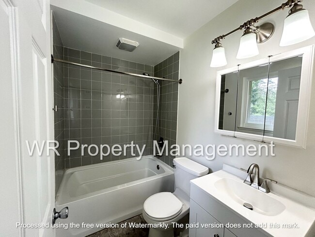Photo - 3 Bed 2 Bath Ranch in Lambertville for Rent