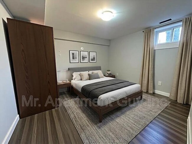 Photo - 77 W 1st St Unité Lower Suite