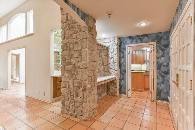 Photo - 1 Cadena Ct