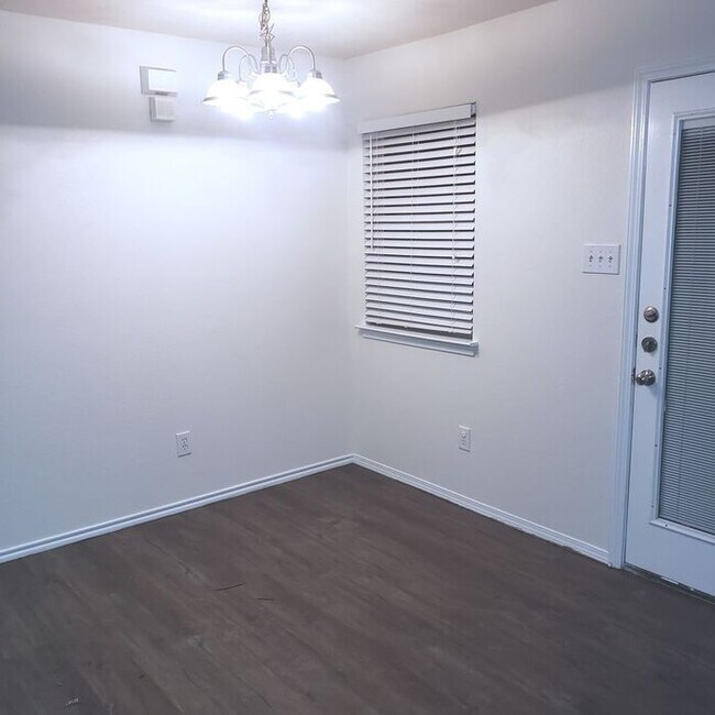 3 Bedroom Townhome for rent in Burleson House Rental in Burleson, TX