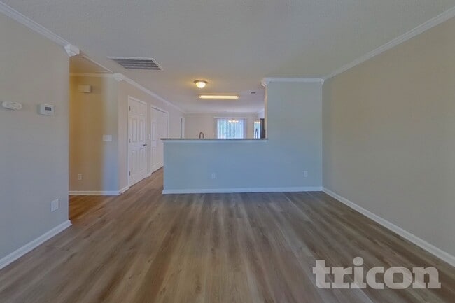 Photo - 61 Bluebead Ct