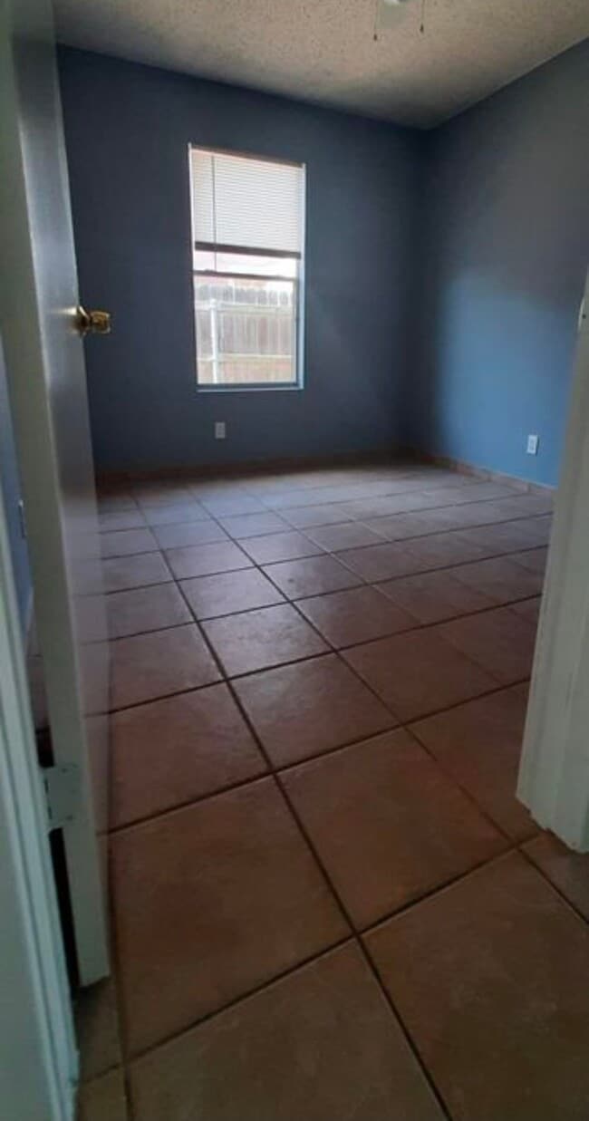 Photo - 9512 Allen Dr