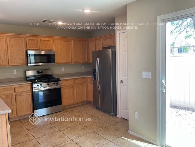 Photo - 6424 Lonesome Lake St