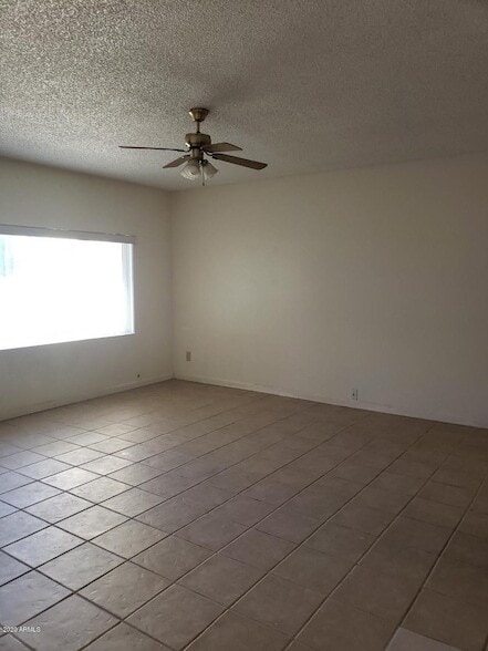 Photo - 3327 W Joan De Arc Ave