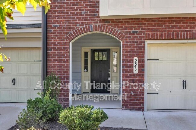 Photo - 228 Cross Blossom Rd