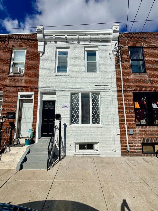 Building Photo - Charming 2-bedroom, 1-bathroom home in the...