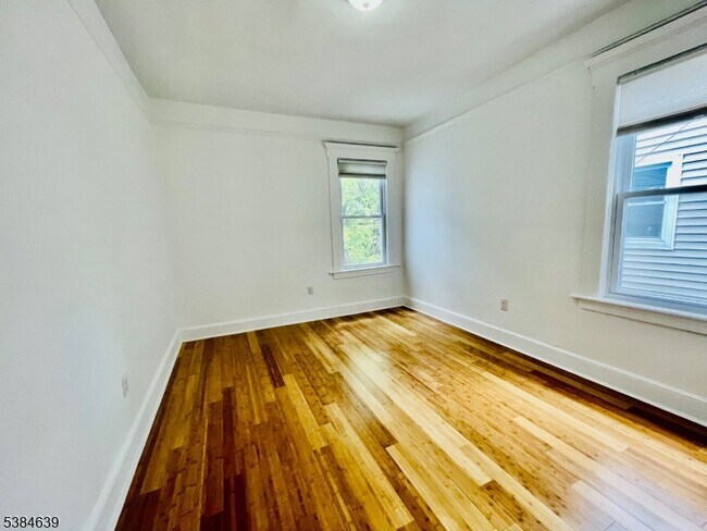 Photo - 169 Hillside Ave Unit 2