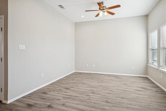 Photo - 516-518 Wood Dr