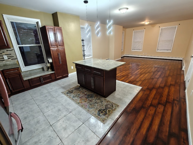 Photo - 39 Allen Pl Unit 2nd Floor