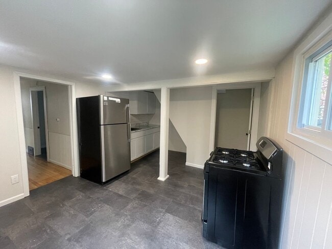 Photo - Charming Lower East Side Cottage Steps from Brady Street