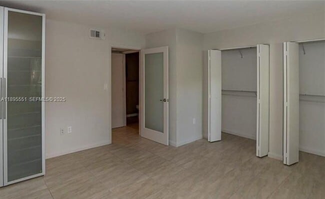 Photo - 2321 NW 33rd St Unit 203