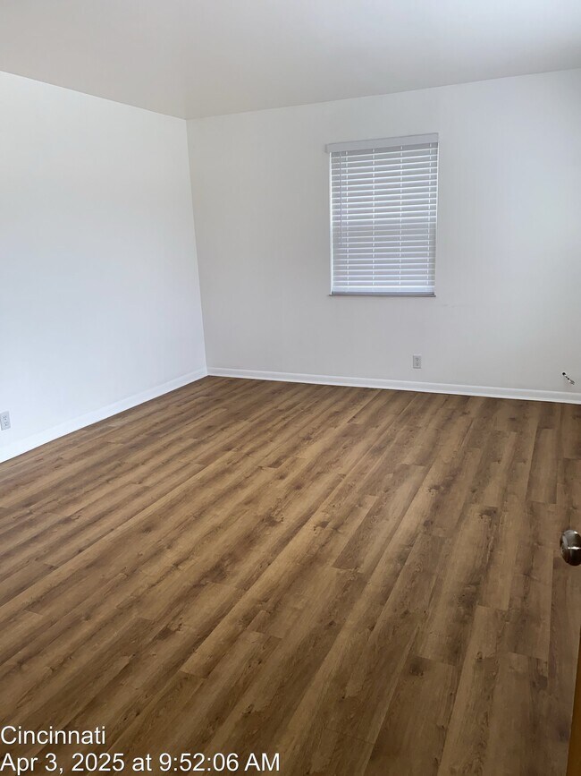 Photo - 4947 Charlemar Dr Unit 1