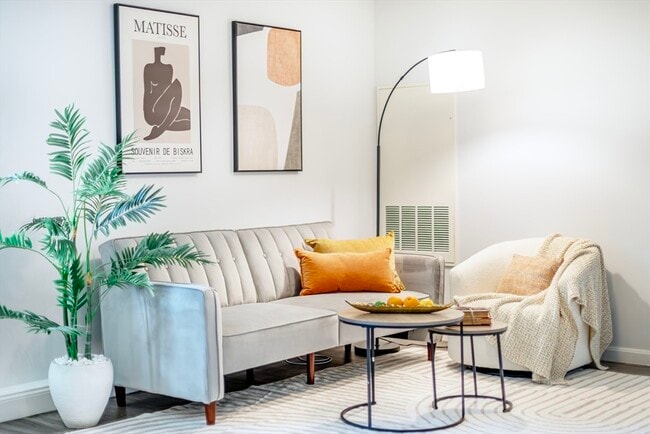 Photo - 1505 Commonwealth Ave Unit 110