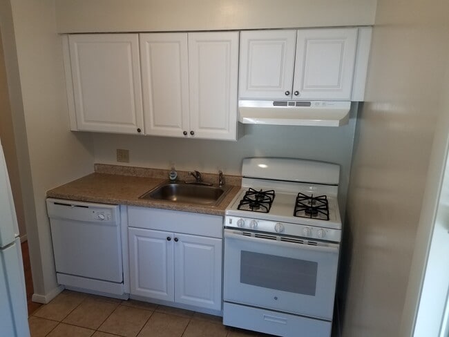 Photo - 924 W Front St Unit 1