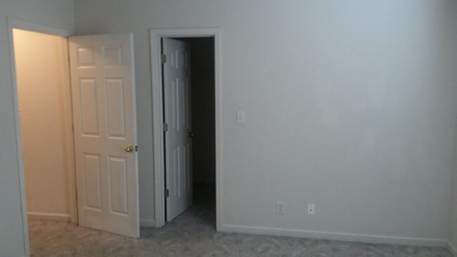 Photo - 2366 Edison Dr Unit 1