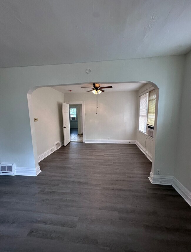 Photo - 4914 Alcott Ave
